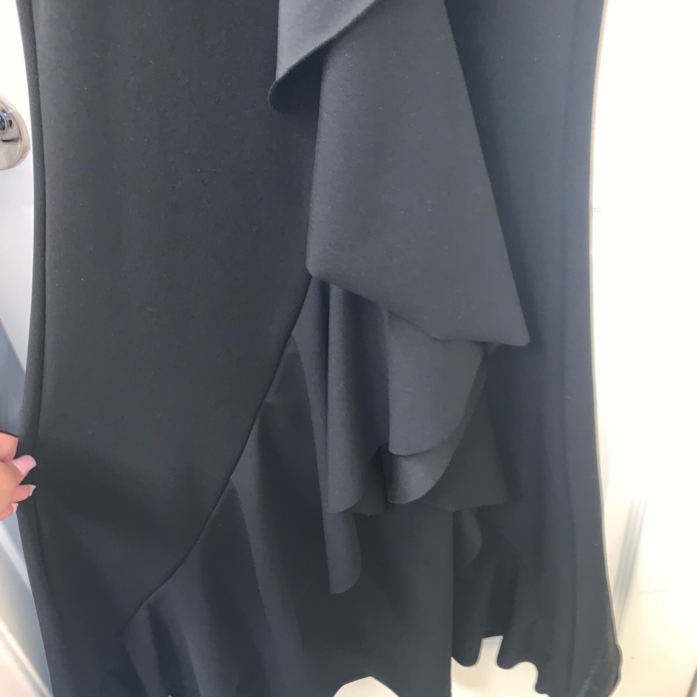 Black and Gold Formal Dress - Picture 8 of 8